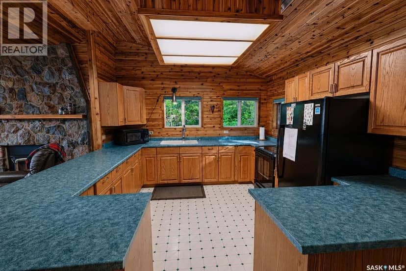 183 Carwin Park DRIVE — photo 8 of 40