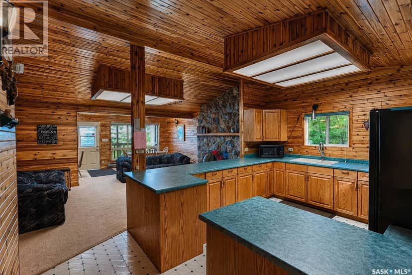 183 Carwin Park DRIVE — photo 9 of 40