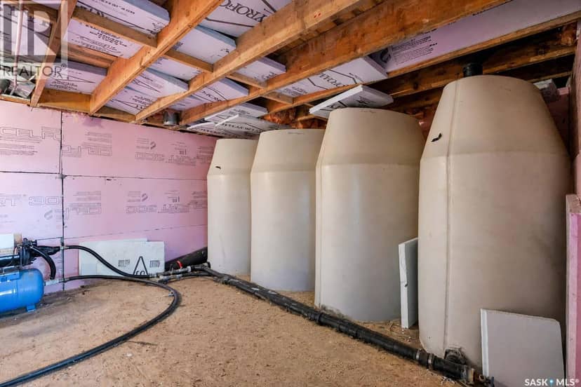 183 Carwin Park DRIVE — photo 32 of 40