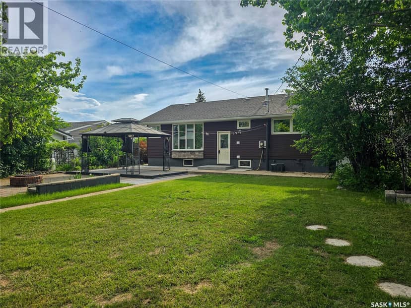 820 Scotia STREET, Melville, photo 3
