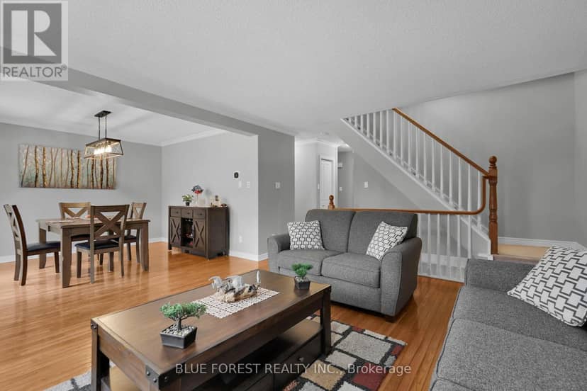 3 - 410 Ambleside Drive — photo 16 of 35