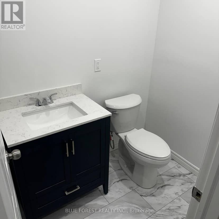 3 - 410 Ambleside Drive — photo 32 of 35