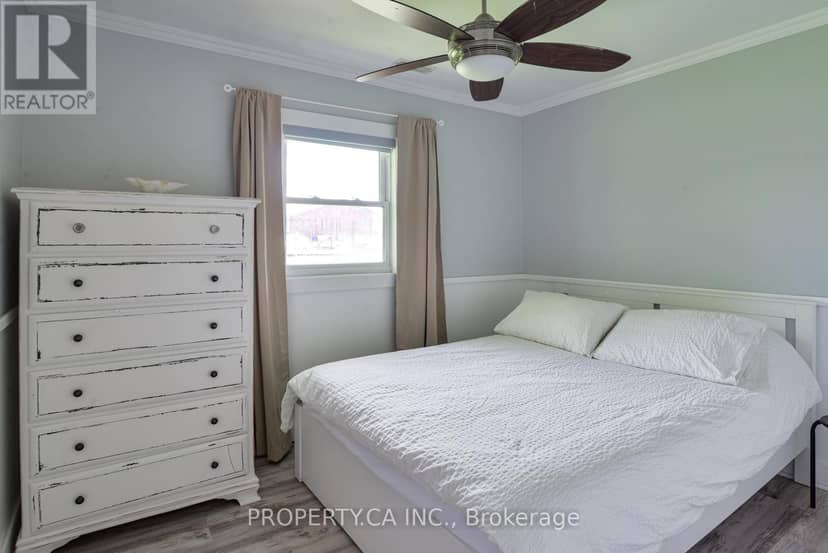 4099 Glen Cedar Drive — photo 10 of 33