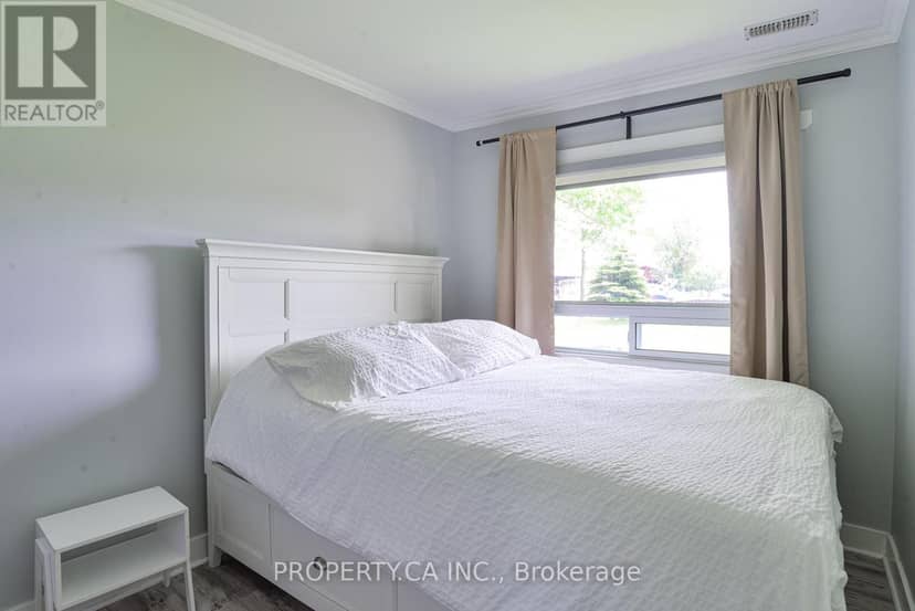 4099 Glen Cedar Drive — photo 11 of 33