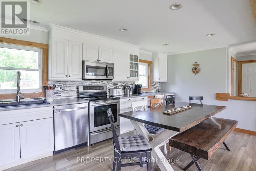 4099 Glen Cedar Drive — photo 9 of 33