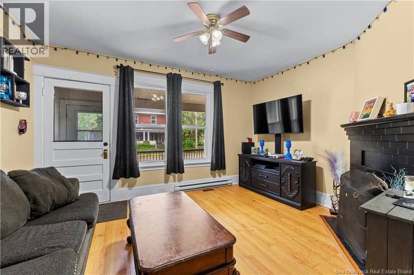221-227 Bonaccord Street — photo 4 of 28