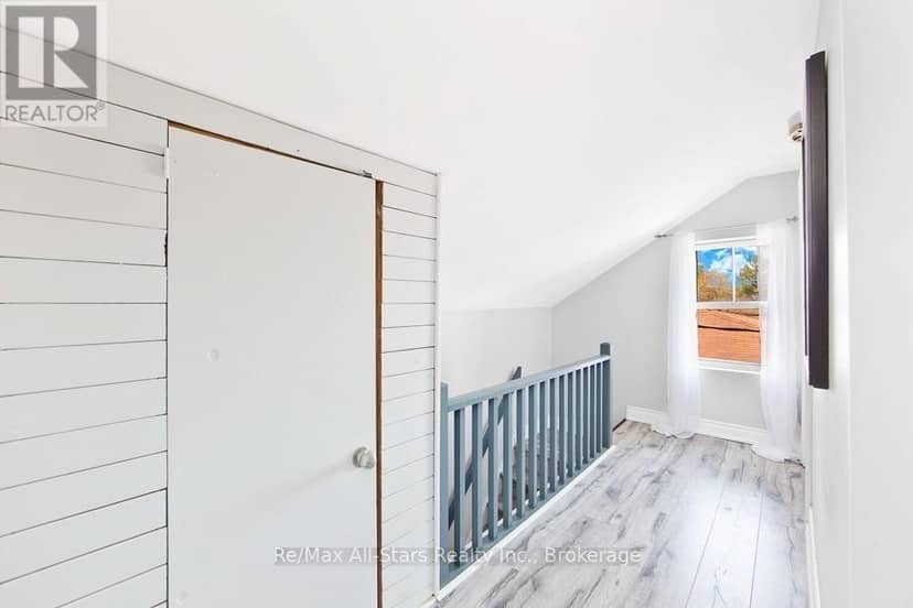 40 Elliot Street — photo 21 of 29