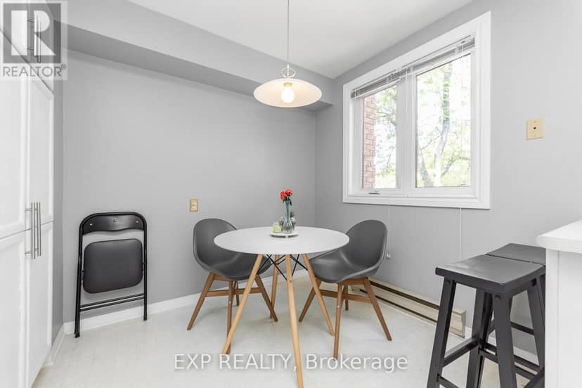 26 - 69 Briston Private — photo 18 of 38