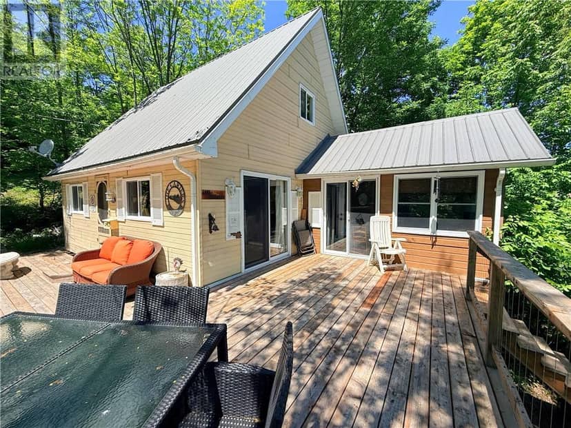 136A Zullich Drive, Kagawong, Manitoulin Island, photo 7