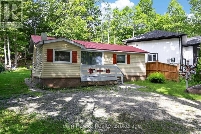 48 McArthur Drive — photo 2 of 27