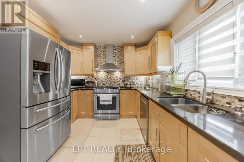 3040 Bentley Drive — photo 5 of 28