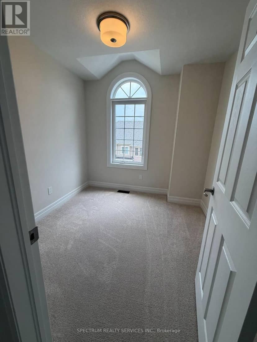 51 - 620 Colborne Street W — photo 13 of 15
