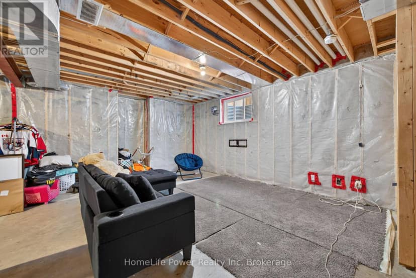 32 Ashberry Place — photo 32 of 39