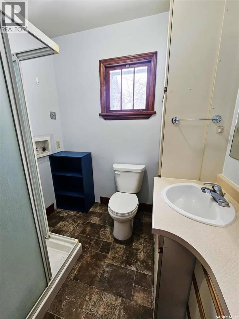 303 Ohlen STREET — photo 20 of 40