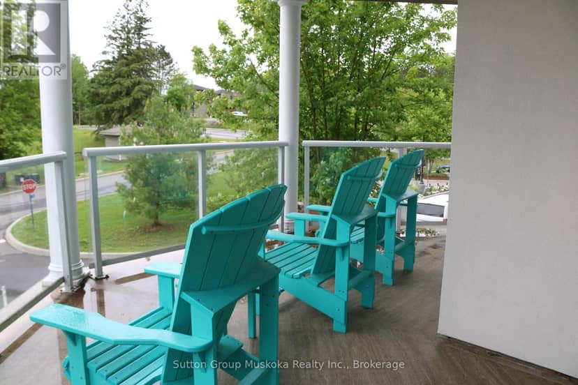 208 - 25 Pen Lake Point Road — photo 18 of 32