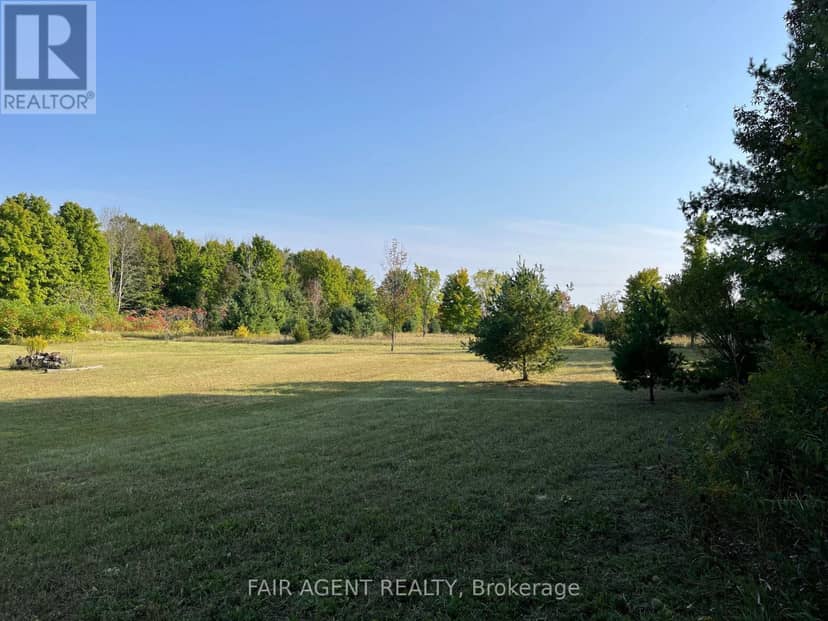 Pt Lt 14 Con 4 Autumn Road — photo 2 of 10