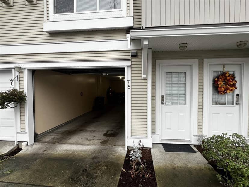 75 12110 75A AVENUE, Surrey, photo 4