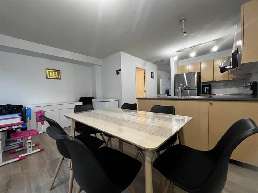 75 12110 75A AVENUE, Surrey, photo 8