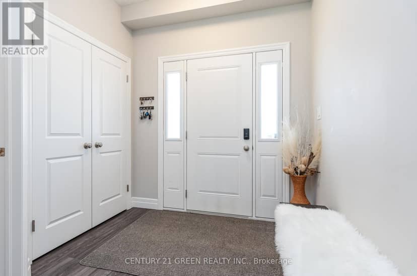 51 Crab Apple Court — photo 15 of 40