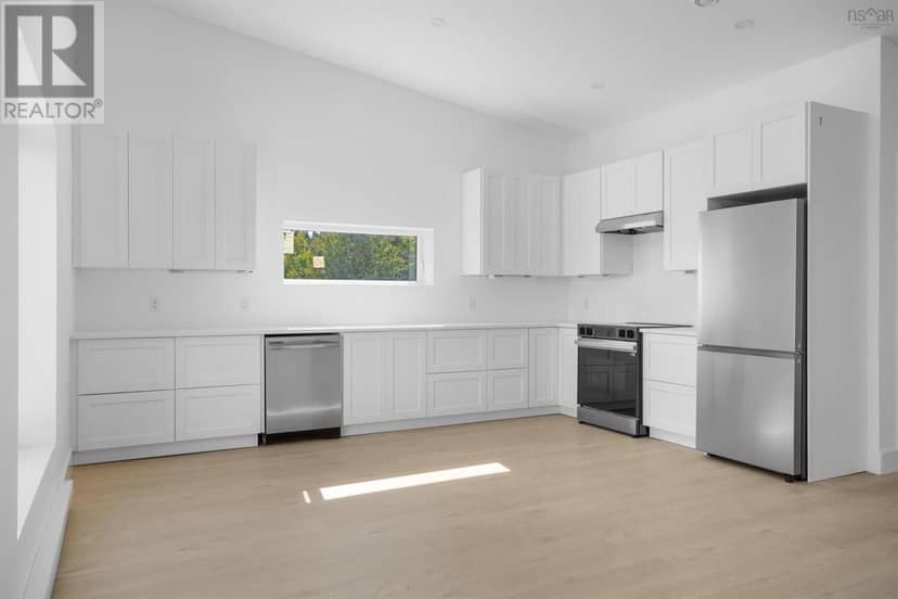 659 West Liscomb Point Road — photo 13 of 39