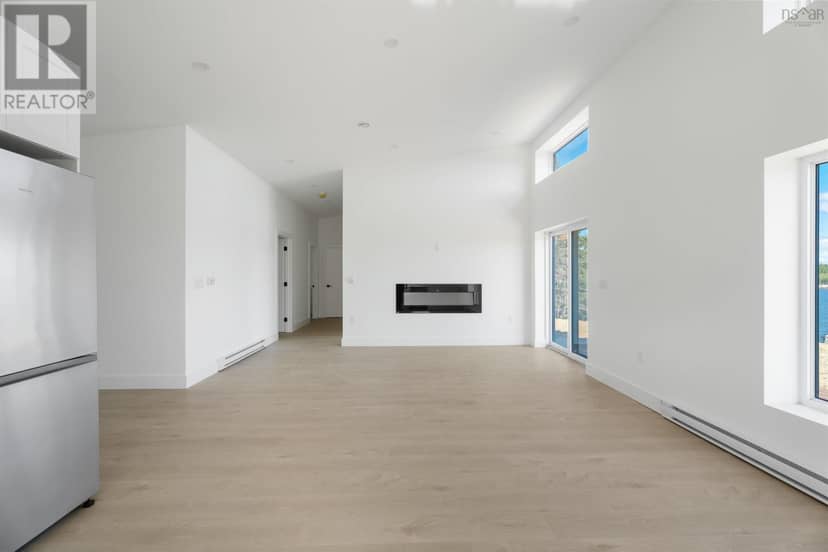 659 West Liscomb Point Road — photo 18 of 39