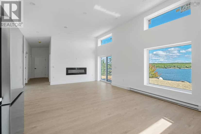 659 West Liscomb Point Road — photo 16 of 39