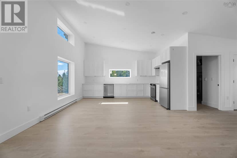 659 West Liscomb Point Road — photo 5 of 39