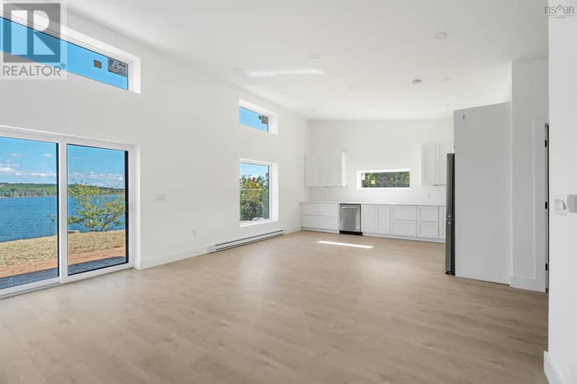 659 West Liscomb Point Road — photo 9 of 39