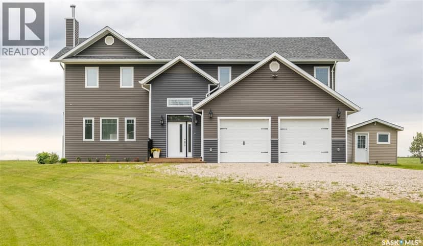 Highway 2 South Acreage, Prince Albert Rm No. 461