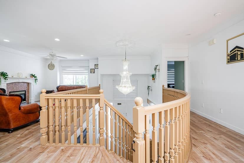 6892 130 STREET, Surrey, photo 2