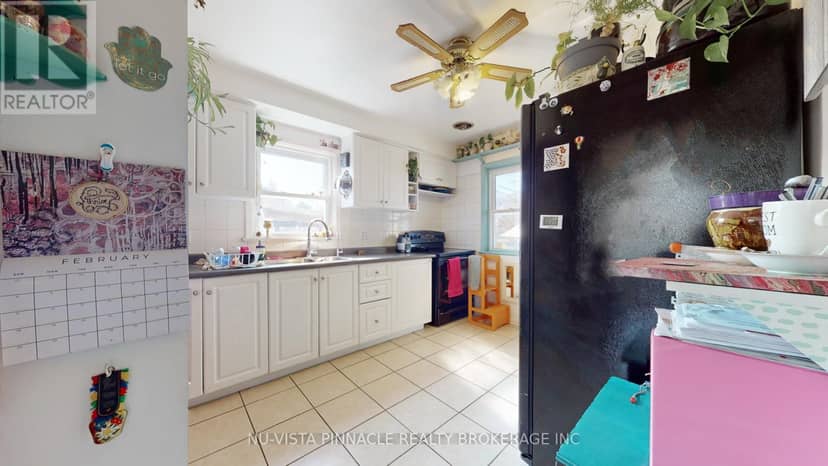 261 Winnipeg Street — photo 8 of 17