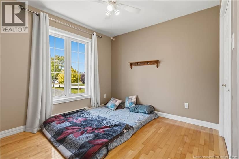 242 Herve Street — photo 13 of 30