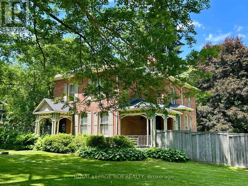 11 Third Avenue, Orangeville, photo 2
