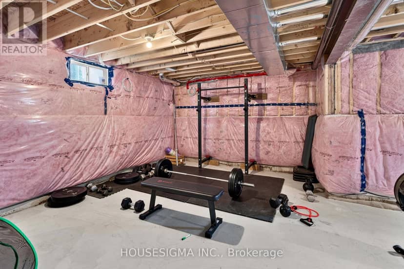 32 Oakmont Drive — photo 30 of 40