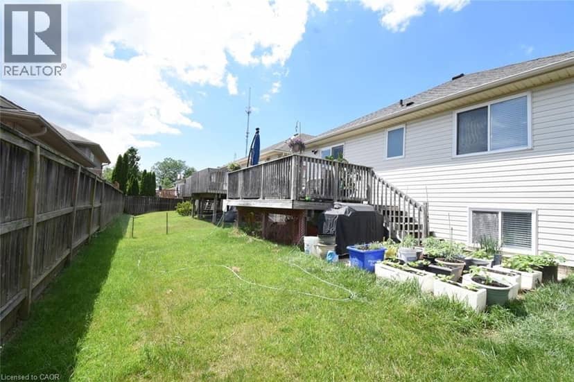 334 ST. LAWRENCE Drive — photo 37 of 39