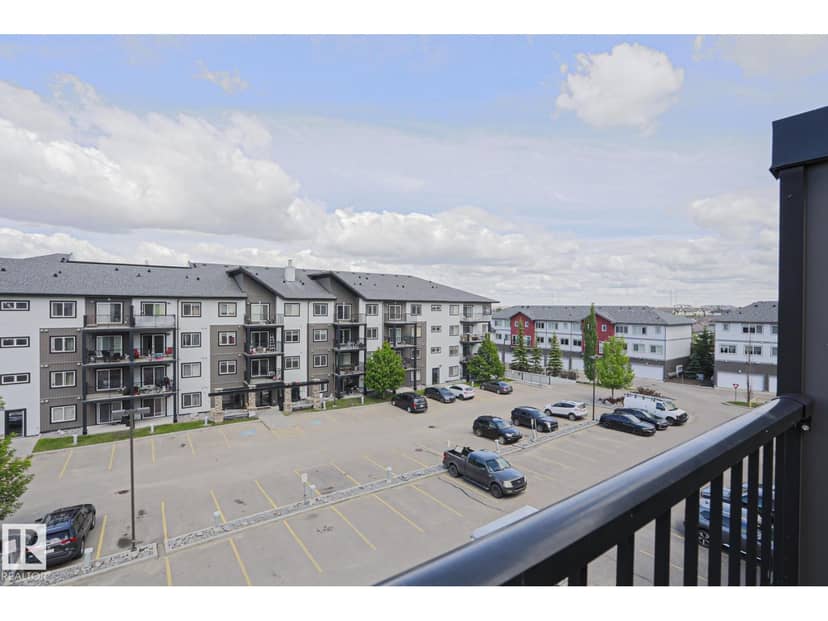 #411 3353 16A AV NW, Edmonton, photo 5