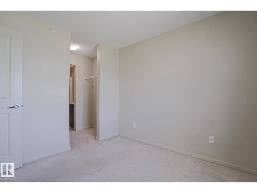 #411 3353 16A AV NW — photo 12 of 32