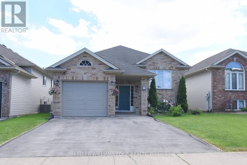 334 St Lawrence Drive — photo 1 of 39