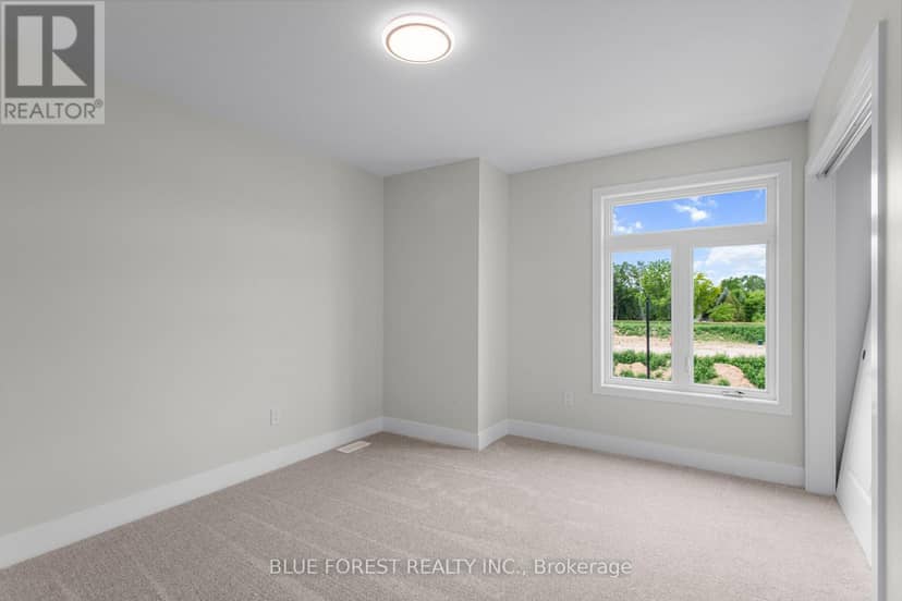 247 McTavish Street — photo 33 of 40