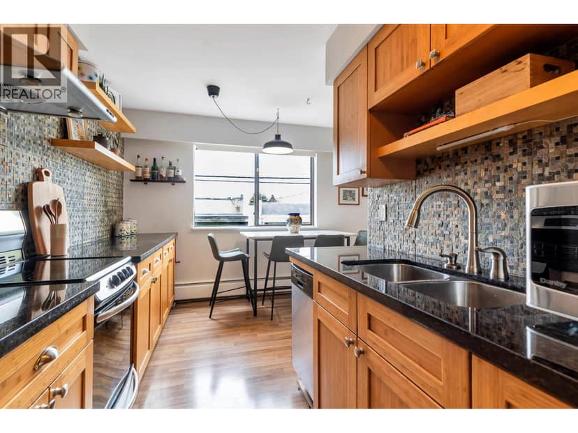 207 2080 MAPLE STREET, Vancouver, photo 4