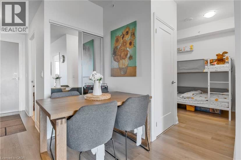 3220 SHEPPARD Avenue E — photo 17 of 32