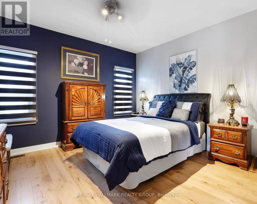 427 Denis Street — photo 14 of 33