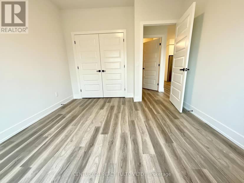 303 - 1100 Lackner Place — photo 11 of 23