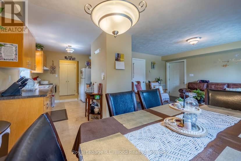 46 Oak Street, Bayham, photo 6