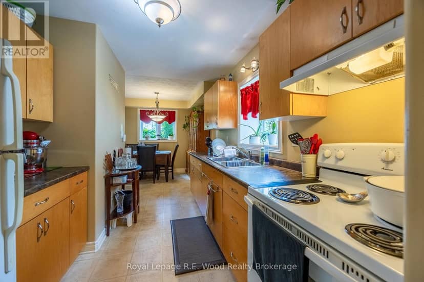 46 Oak Street, Bayham, photo 7