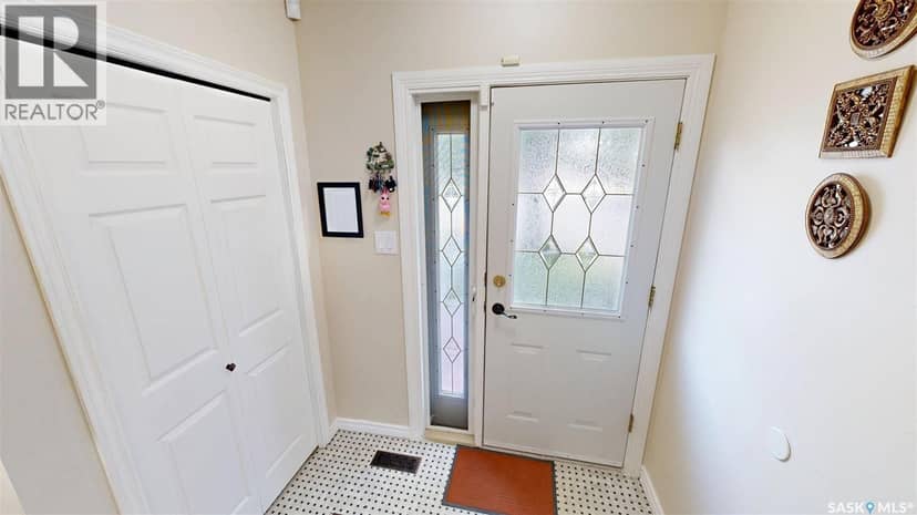 55 Noonan ROAD — photo 2 of 40