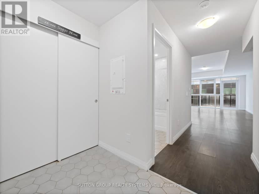 404 - 108 Garment Street — photo 9 of 40