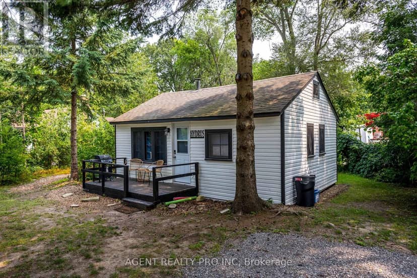 21 Oriole Road — photo 10 of 40
