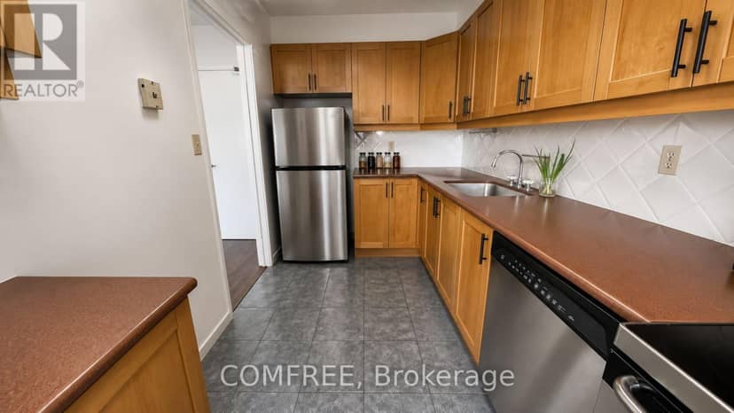 412 - 1 Massey Square, Toronto, photo 5