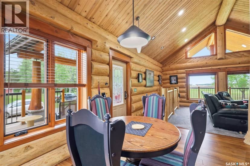 Paskaruk Acreage — photo 11 of 40